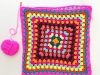 How to create a colorful crochet pillow - DIY